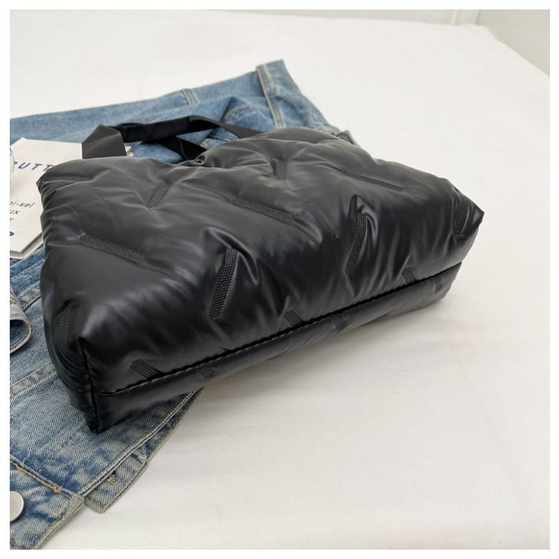 New Women Handheld Underarm Bag Minimalist Glossy Down-Filled Tote Bag Large Capacity Oxford Shoulder Bag