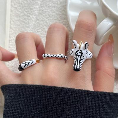 Jewelry Vintage Animal Horse Ring Set Pony Horse Black White Cartoon Glaze Ring Trendy Exaggerated Opening Finger Ring Lady