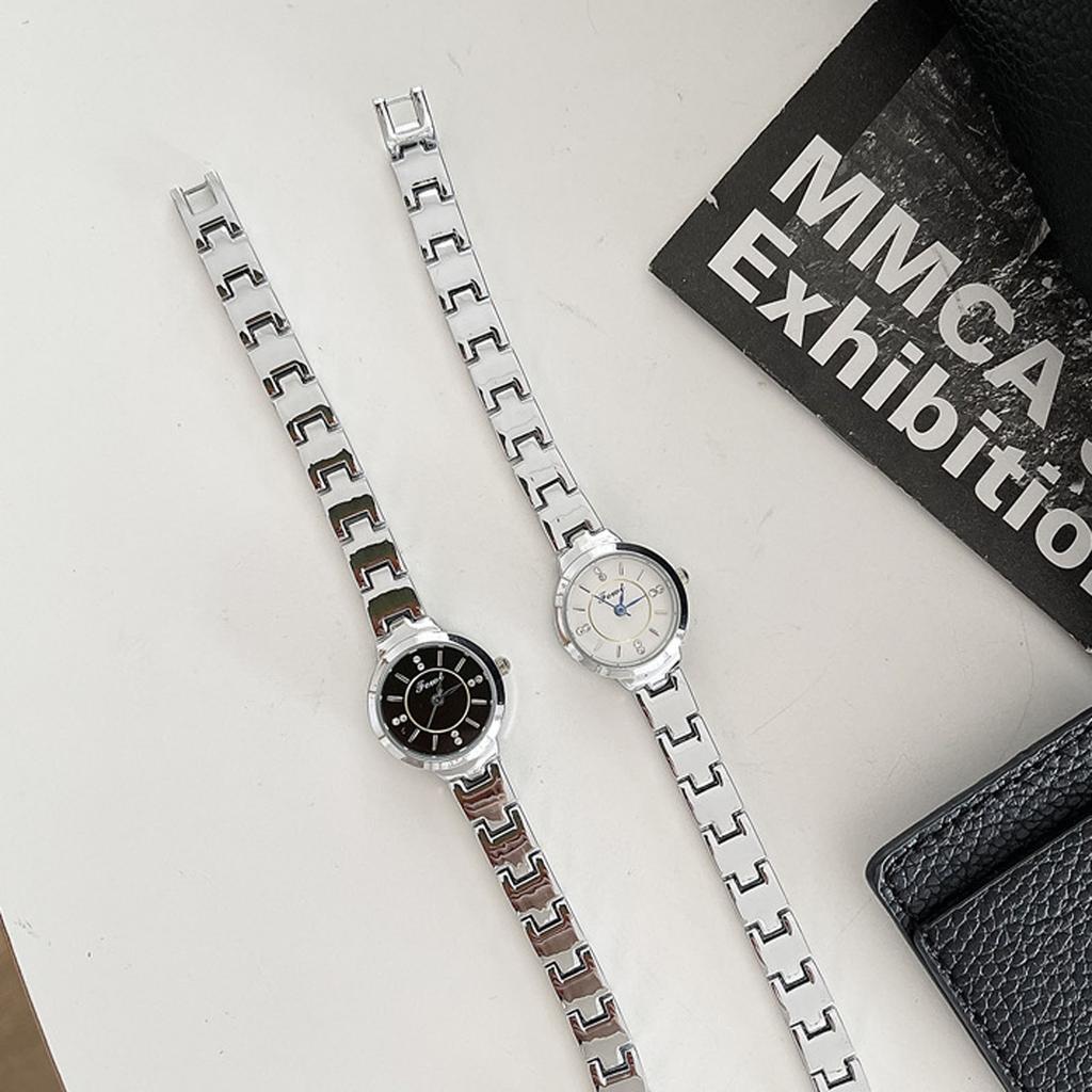 Ceas Electronic cu Bandă de Piele pentru Femei la Modă – Ceas Digital Elegant de Mână pentru Doamne, Design Elegant, Cadou Ideal pentru Ziua de Naștere, , Purtare Zilnică