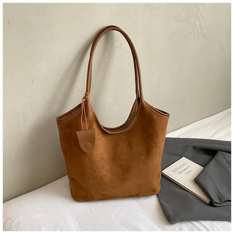 

Casual retro suede bag autumn new commuter shoulder bag fashionable and simple shoulder tote bag коричневий
