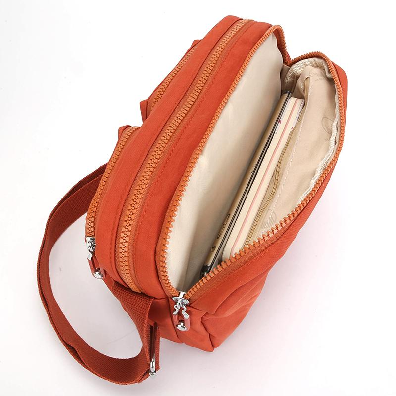 Women's Large Capacity Shoulder Bag Water-repellent Nylon Crossbody Bag Outdoor Handbag