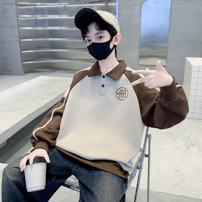 Chlapecká polokošile na jaro/podzim 2025: Stylový top pro děti