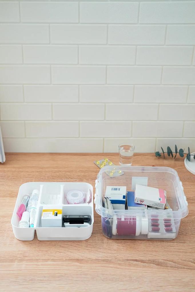 Medicine Box Medicine Storage Health Box Large Capacity Big Pill Box Portable Pill Storage Organizer Waterproof