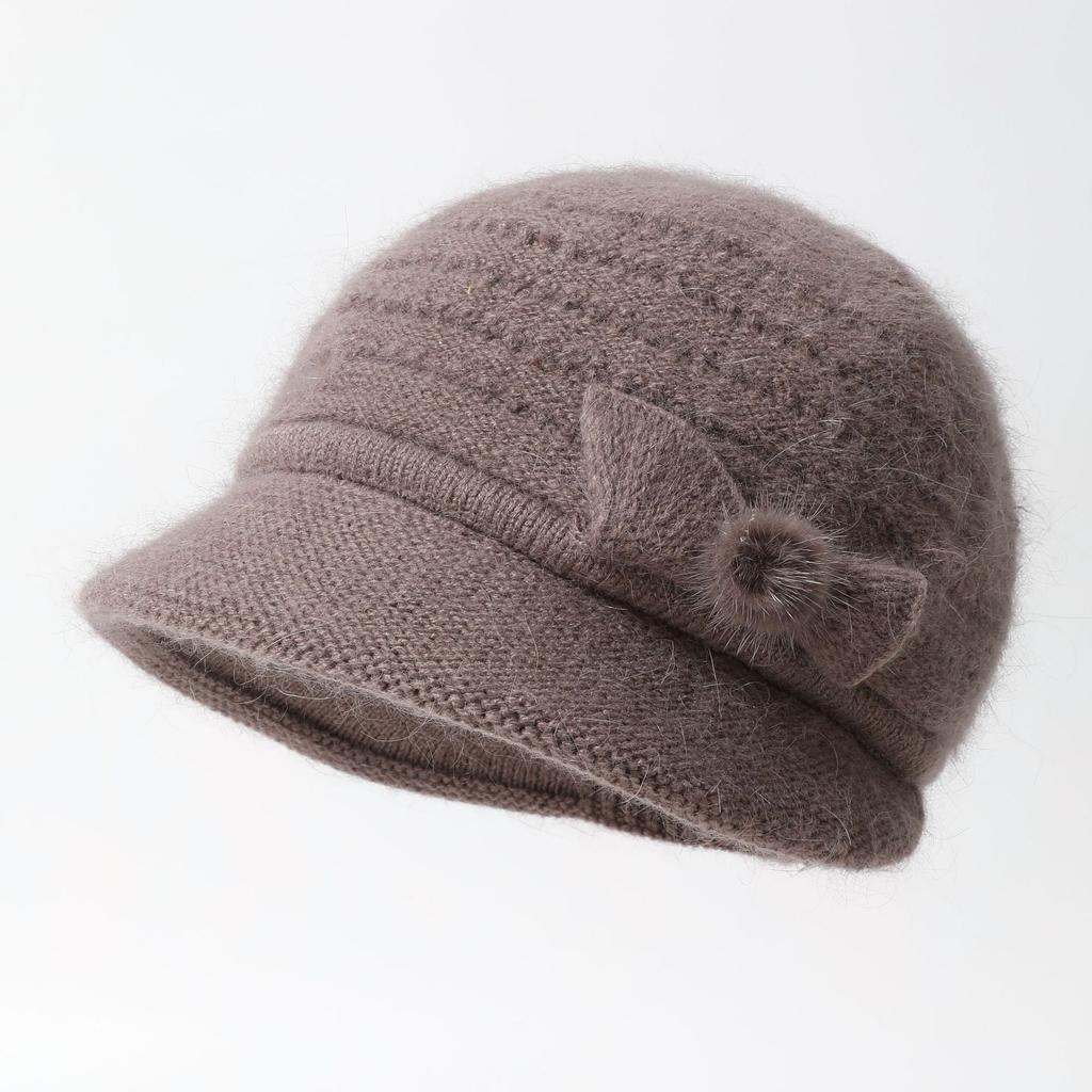 Autumn and Winter Woolen Hat and Scarf Set Elegant and Versatile Plus Velvet and Warm Squirrel Velvet Women's Knitted Hat