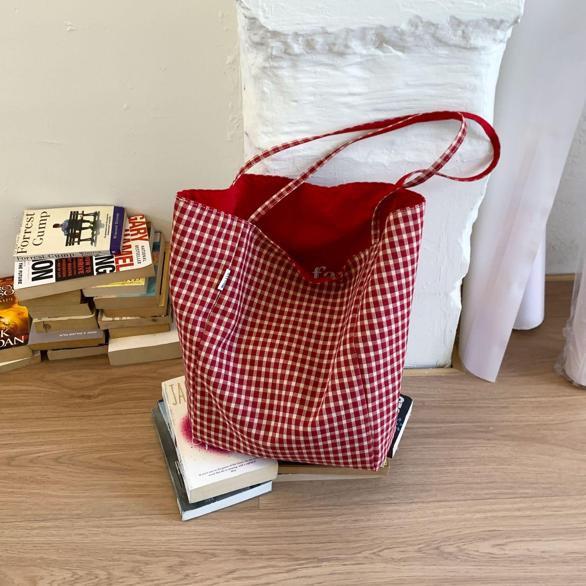 

2025 new letter printing bag women s large-capacity canvas shoulder bag casual versatile portable dual-purpose tote bag 45*11*42