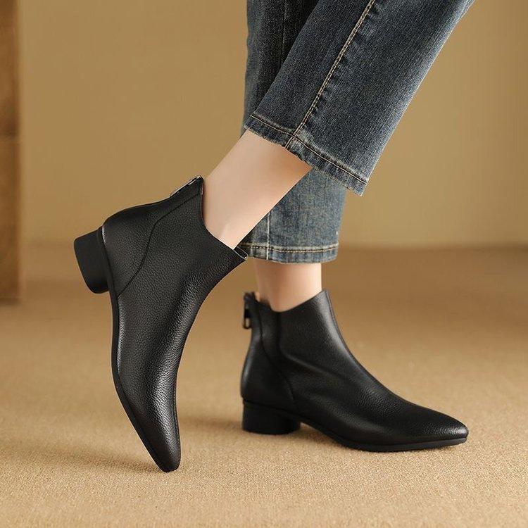 

French soft leather bare boots new autumn and winter soft leather pointed low thick heel single boots retro velvet short cotton boots 35
