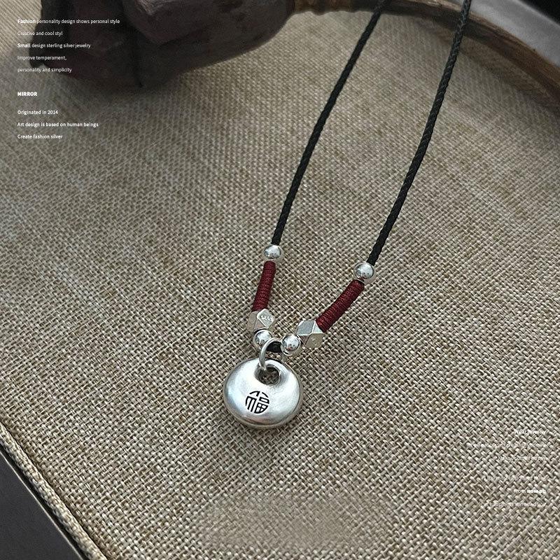 Safe Lock Daily Versatile Necklace Suitable for Giving Away Children