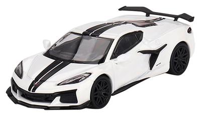 MINI GT Chevrolet Corvette Z06 2023 Arctic White Drive Finished Model 1/64 Left-Hand