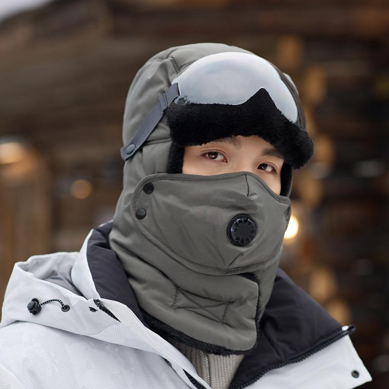 Men's Winter Lei Feng Hat: Thickened Velvet, Warm Ear Protection for Cycling and Cold Weather (2024)