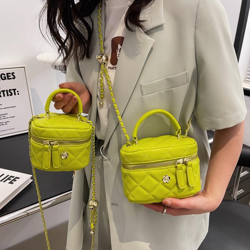Versatile Handbag Women's New Chain Shoulder Messenger Bag