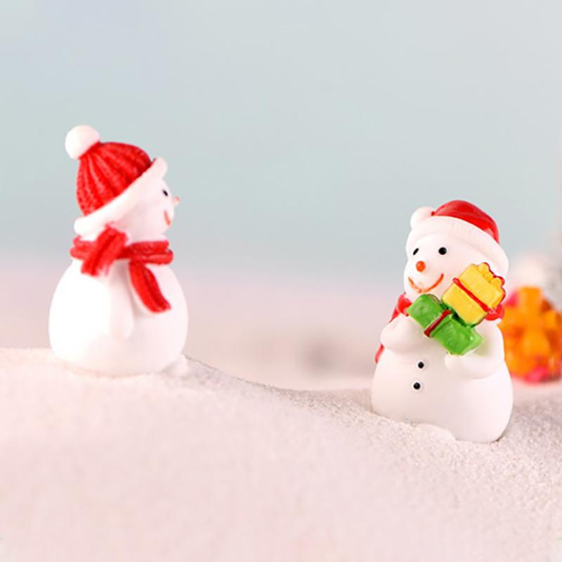 Mini Resin Santa Claus Snowman Statue Micro Landscape Model Diy Miniature Garden Statue New Year Home Decorations