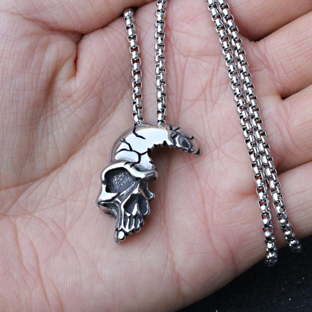 Retro New Skull Titanium Steel Pendant European and American Men s Half Face Necklace 60CM