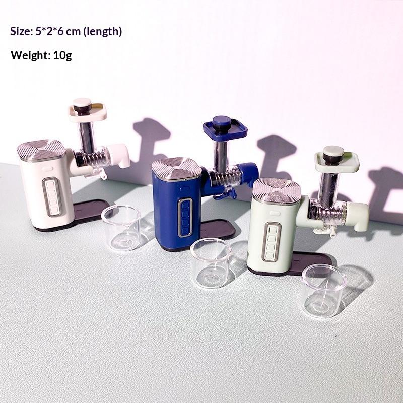 1 Set Mini Food Play Fruit Juicer Machine 1:12 Scale Dollhouse Miniature Juicer Blender Simulation Model Scene Decoration
