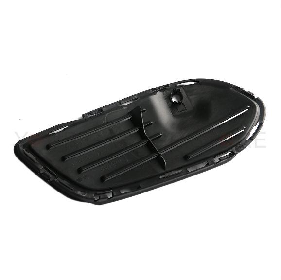 Mercedes-Benz W205 C200 Front Bumper Grille Fog Light Frames (2058854123, 2058854023)