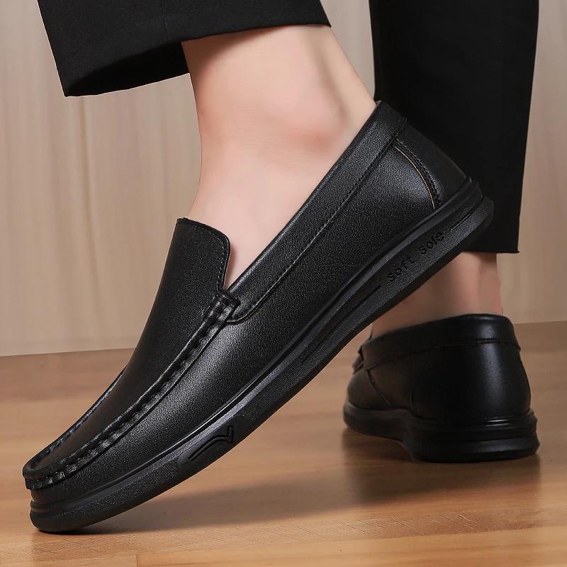 Fashion New Genuine Leather Mens Casual Shoes Handmade Men Shoes Travel Loafers Comfy Male Moccasins Fashion Designer Slip On Boat Shoes