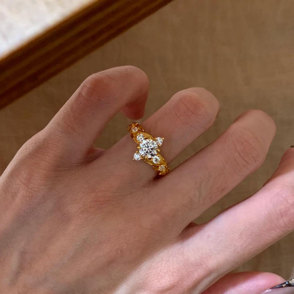 Vintage Laurel Moissanite Open Ring Elegant Gold Leaf Design Women Luxury Fashion Jewelry