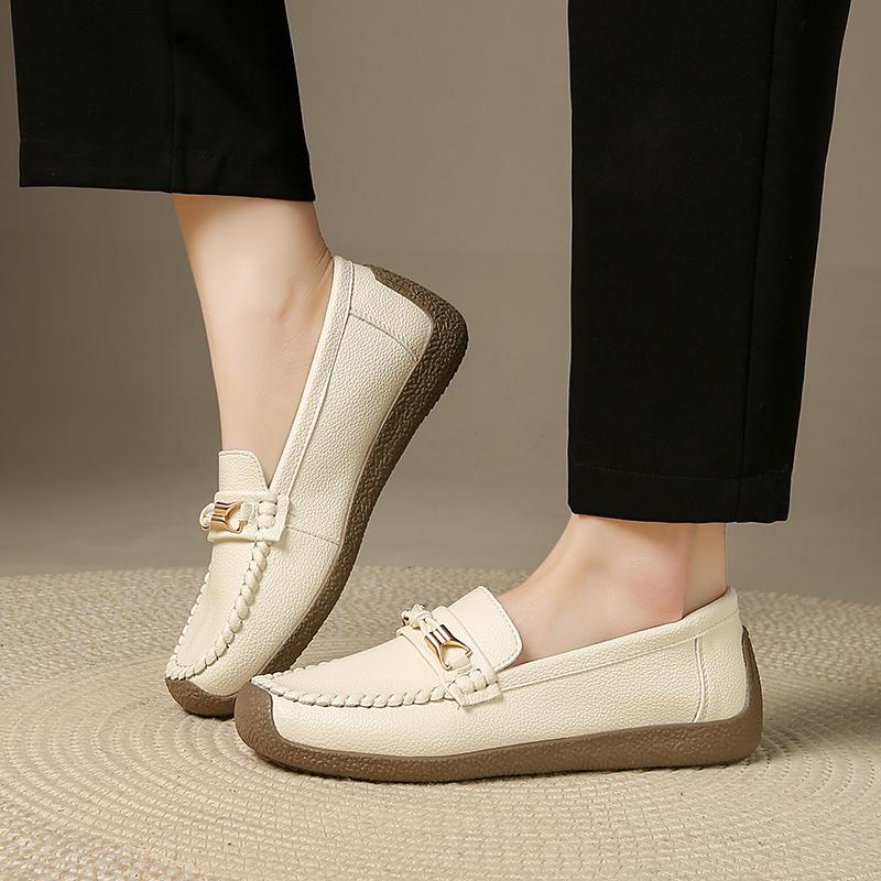 

Women s Lightweight Leather Loafers Metal Buckle Slip-On Shoes Comfortable Non-Slip Casual Footwear 41 бежевий
