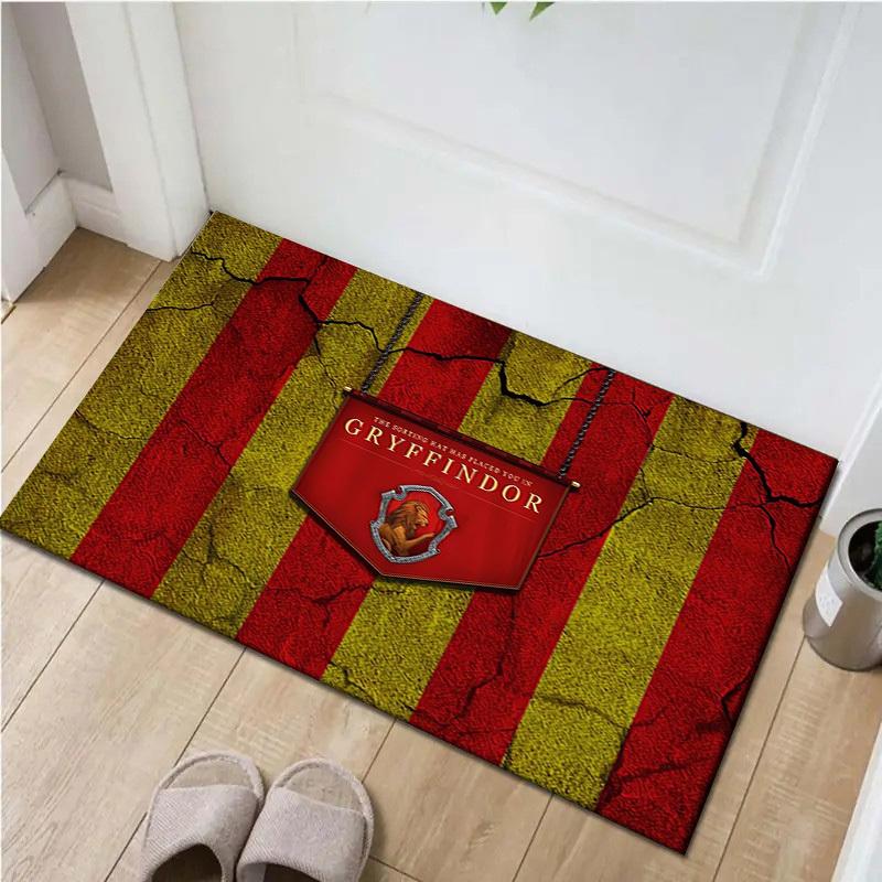 

1pc Office Carpet Chair Mats Gryffindor House Pride Loyalty Courage Perfect for Office Chairs, Living Rooms, Or Bedrooms,Polyester Carpet.HDT070 60cm by 90cm