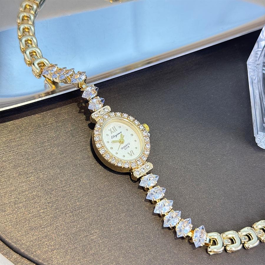 Bracelet Combination Zircon Small Exquisite Rhinestone Luxury Watch Small Watch Quartz Watch