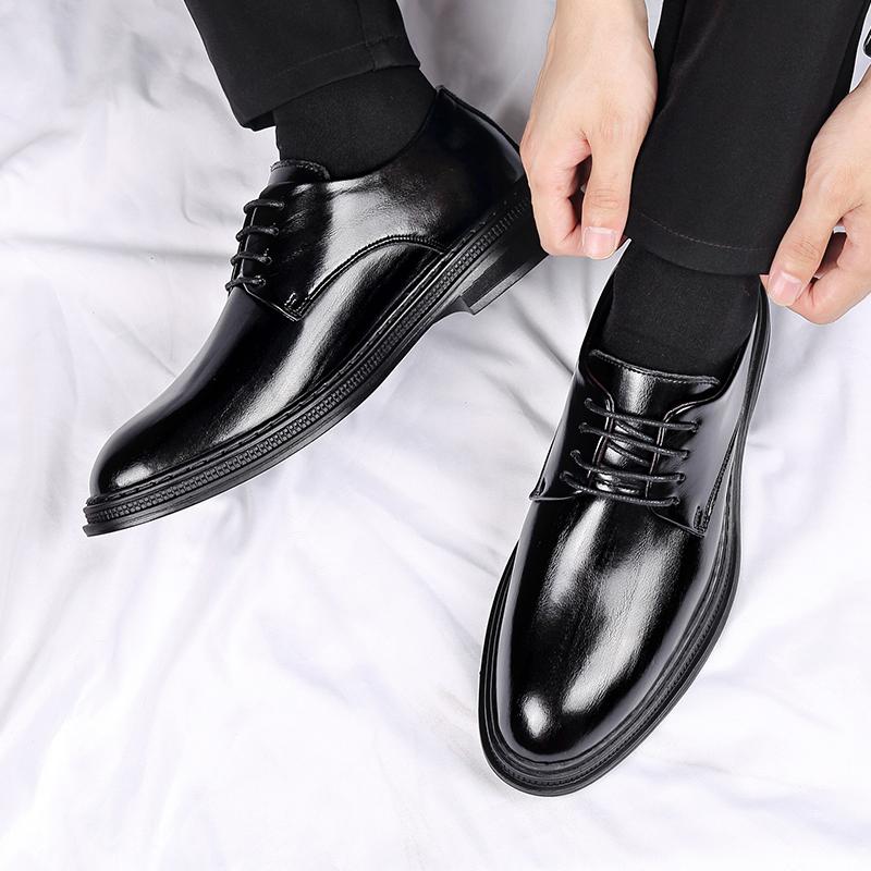 Fashion Spring New Men's High-quality and Comfortable Oxford Shoes British Fashion Men's Lace Up Pointed Business Formal Leather Shoes