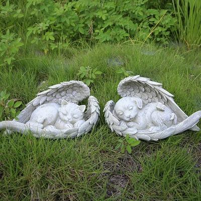 Pet Tombstone Dog Cat Tombstone Memorial Stone Personalized Memorial Stone Resin Statue Creative Angel Dog Cat Ornament