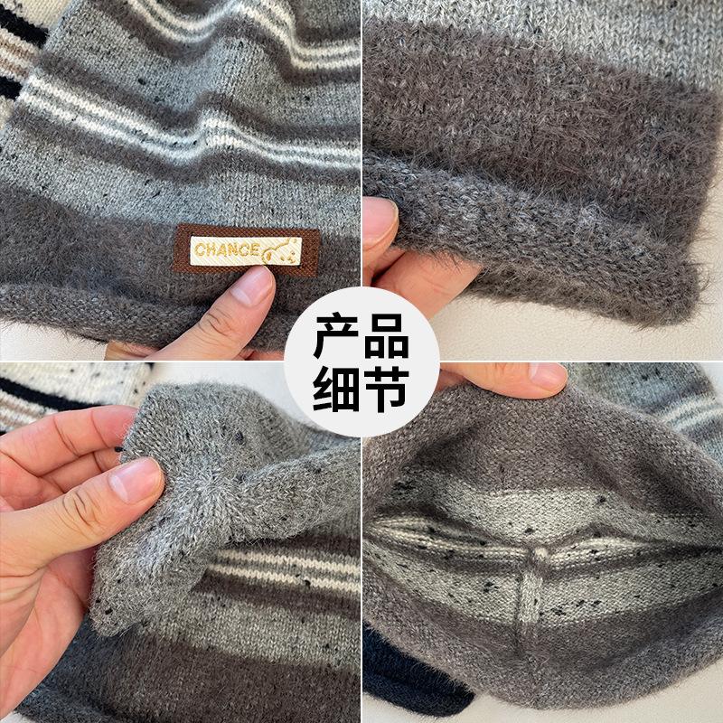 Knitted hats for children, warm ears in autumn and winter, stacked hats, big head circumference showing face, small wool hats, atmosphere feeling c