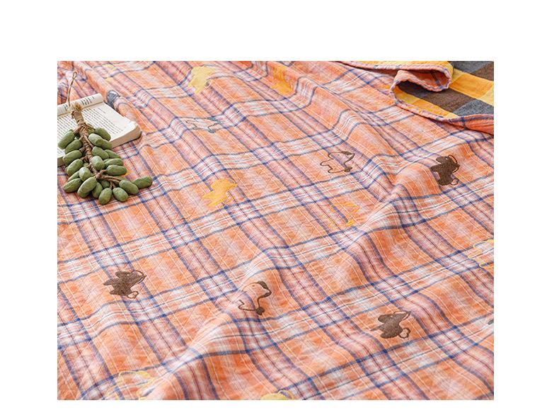 Spring & Summer 100% Cotton Triple-Layer Gauze Cooling Quilt for Home and Office