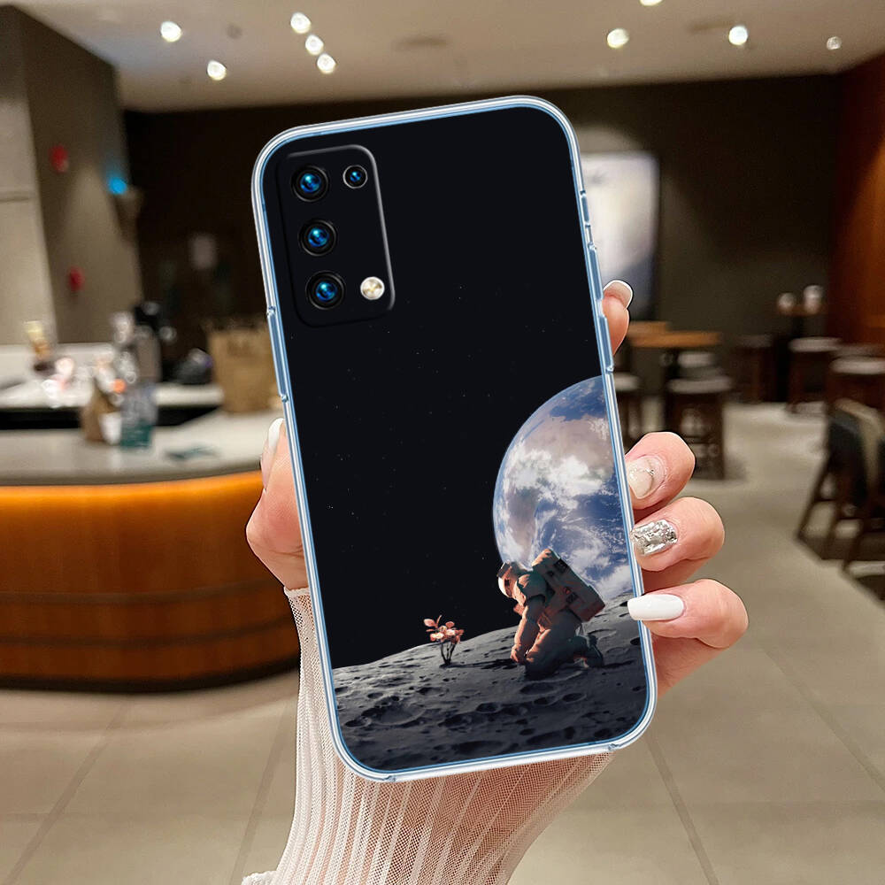 Astronaut Space Moon Phone Case for Motorola G14 G15 G24 G30 G31 G32 G34 G41 G42 G51 G52 G50 G60S G60 G62 G72 G71 G73 G84 G85 G200 E32