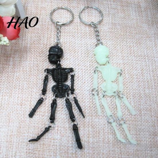 Halloween Skeleton Keychain Movable Joints Keychain, Glow-in-the-Dark Keyring for Decorative Halloween, Handbag Backpack Purse Charm Men Women Mini
