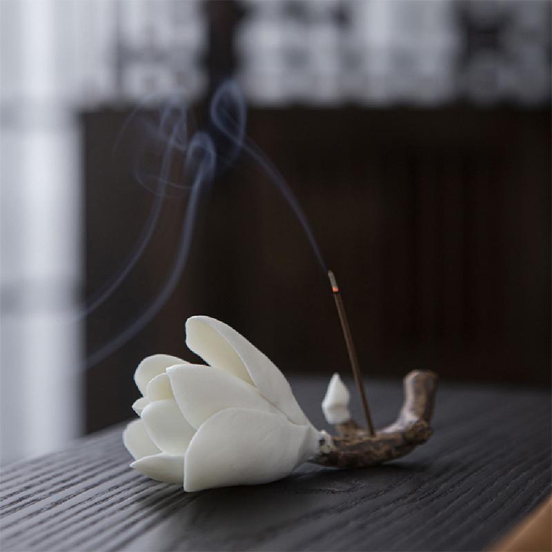 Ceramic Handmade Magnolia Flower Incense Stand Creative Indoor Zen Incense Holder Incense And Tea Ceremony Decoration Gift