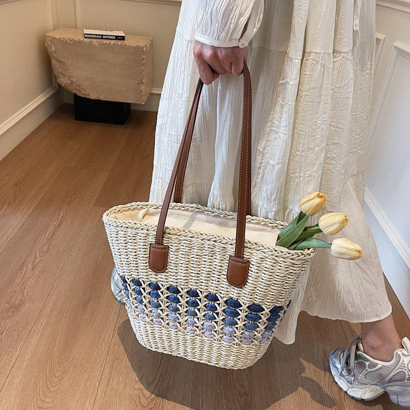 Women's portable treasure vegetable basket straw beach bag spring new large-capacity tote bag travel leisure bag