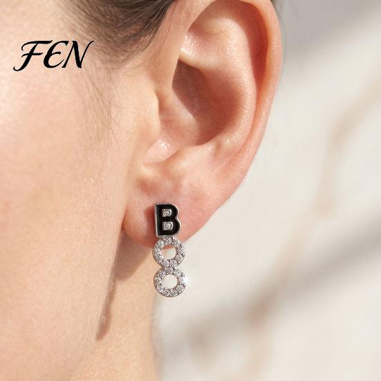 Sparkling Crystal Alloy Earrings 1 Pair Halloween BOO for Women, Sparkly Rhinestone Boo Elegant Drop Letter Stud Earrings, Holiday Costume Jewelry