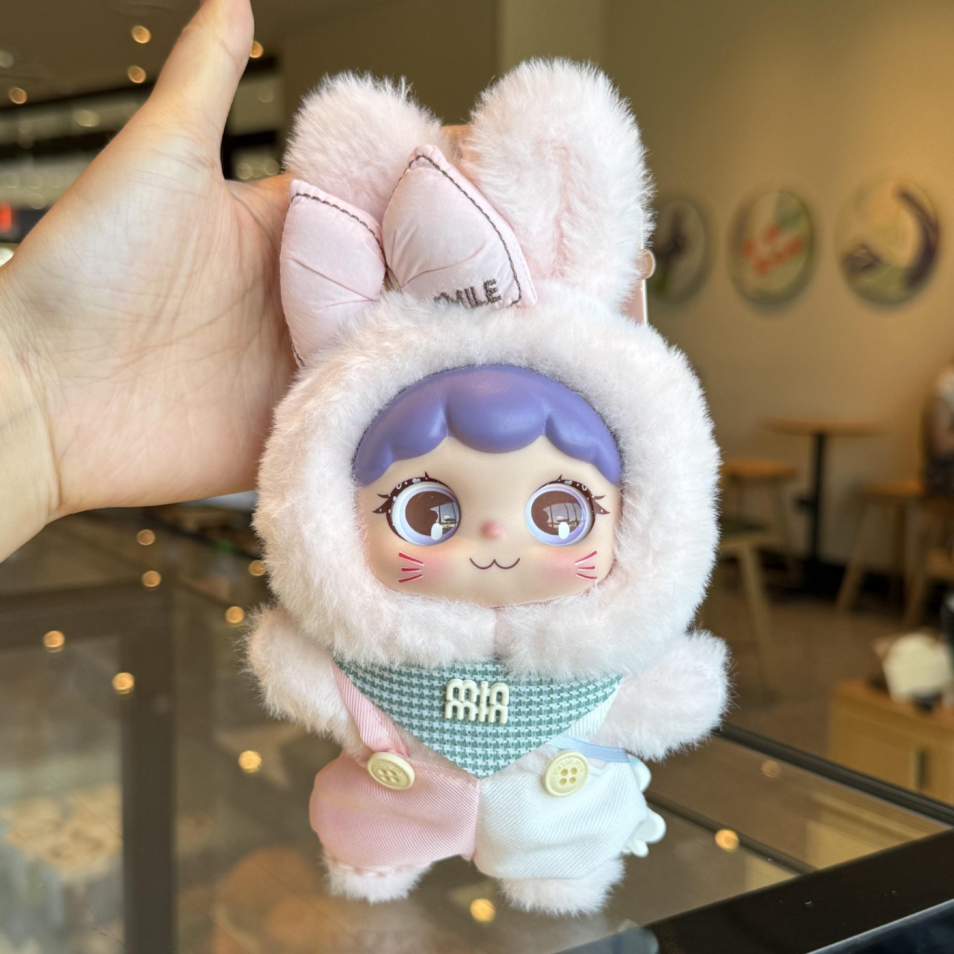 

Whimsical Vinyl-Face Plush Doll - Creative Trendy Pocket Pendant Keychain, Portable Cute Companion синій