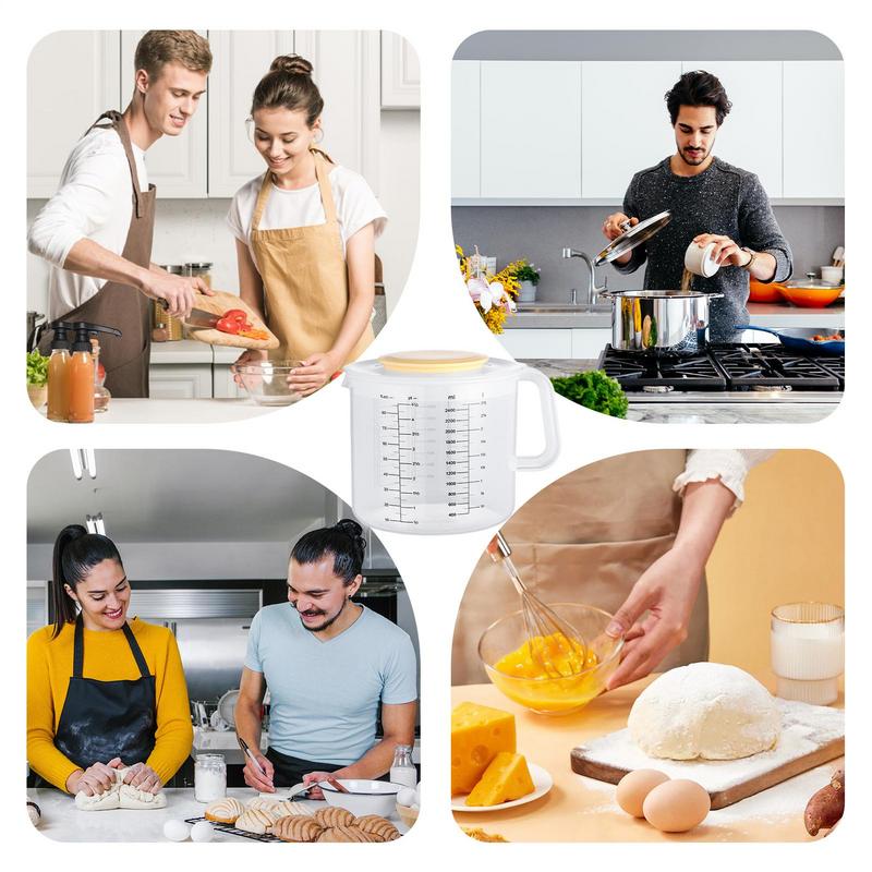 2400ml Large Capacity Baking Measuring Cup with Lid Kitchen Mixing Bowl with handle Transparent Plastic Mixing Cup for Home Tool