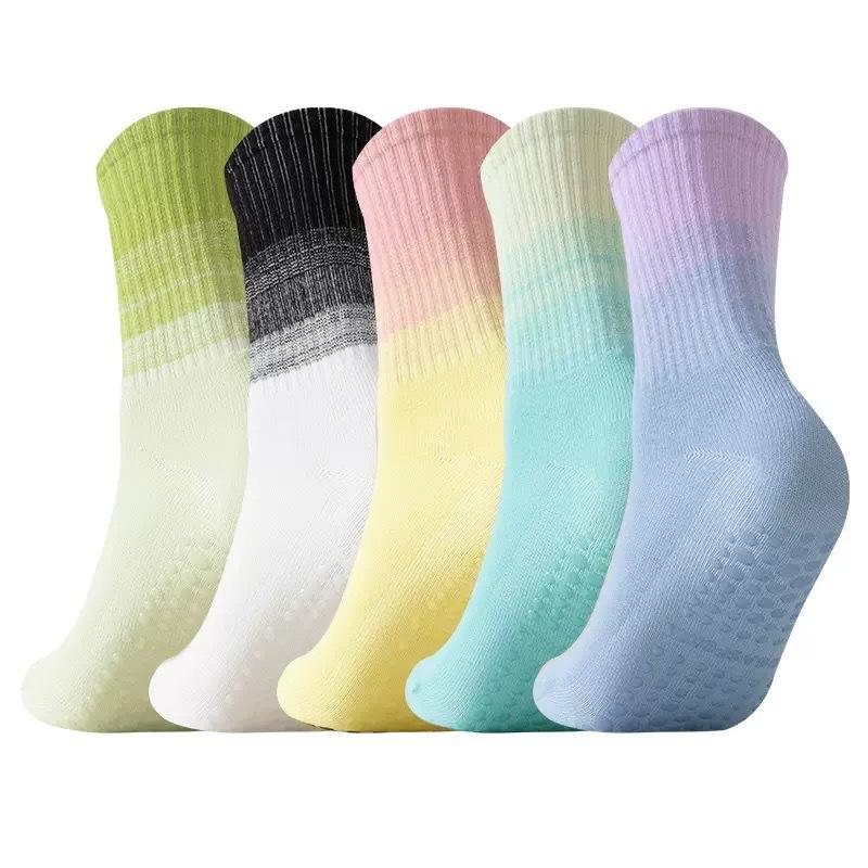 5 Pairs of Women's Yoga Socks with Shark Pants Point Glue Non Slip Pilates Exercise Fitness Mid Tube Gradient Socks