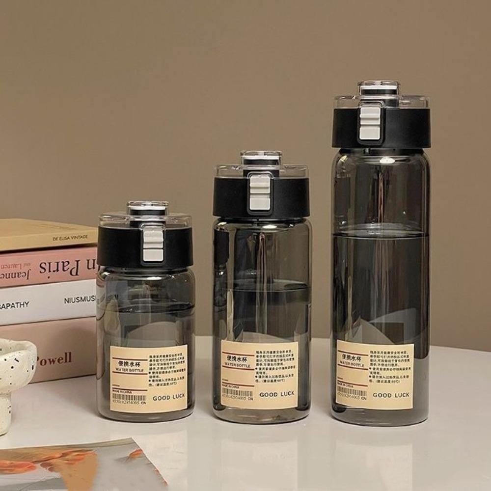 High value, simple and easy-to-use cup, portable and drop-resistant plastic cup with tea partition and high temperature water cup