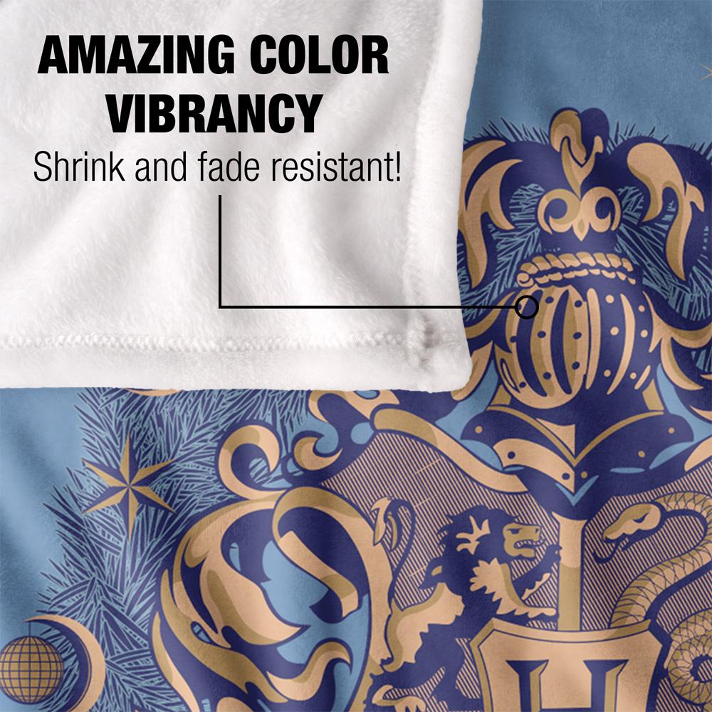 Harry Potter Happy Christmas Hogwarts Crest Blanket