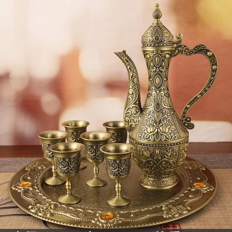 Exquisite Vintage Wine Glass, European Wine Set, Alloy Home Wine Pot Wine Glass Set, Creative Home Living Room Decoration,1Set