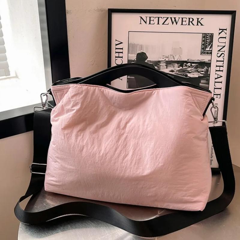 Large Capacity Solid Color Nylon Zipper Crossbody Soft Versatile Fashion Bag High-Quality Popular Shoulder Bag