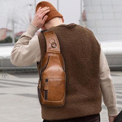 Vintage Herren Leder Single Shoulder Crossbody Brusttasche Top Layer Rindsleder Outdoor Front Satchel Kleine Rucksacktasche