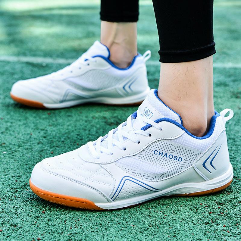 Tacchetti Calcio Uomo Scarpe da Ginnastica Professionali Antiscivolo Futsal Erba Sintetica Professionale Tessuto Volante Ultraleggere Scarpe da Allenamento Unisex