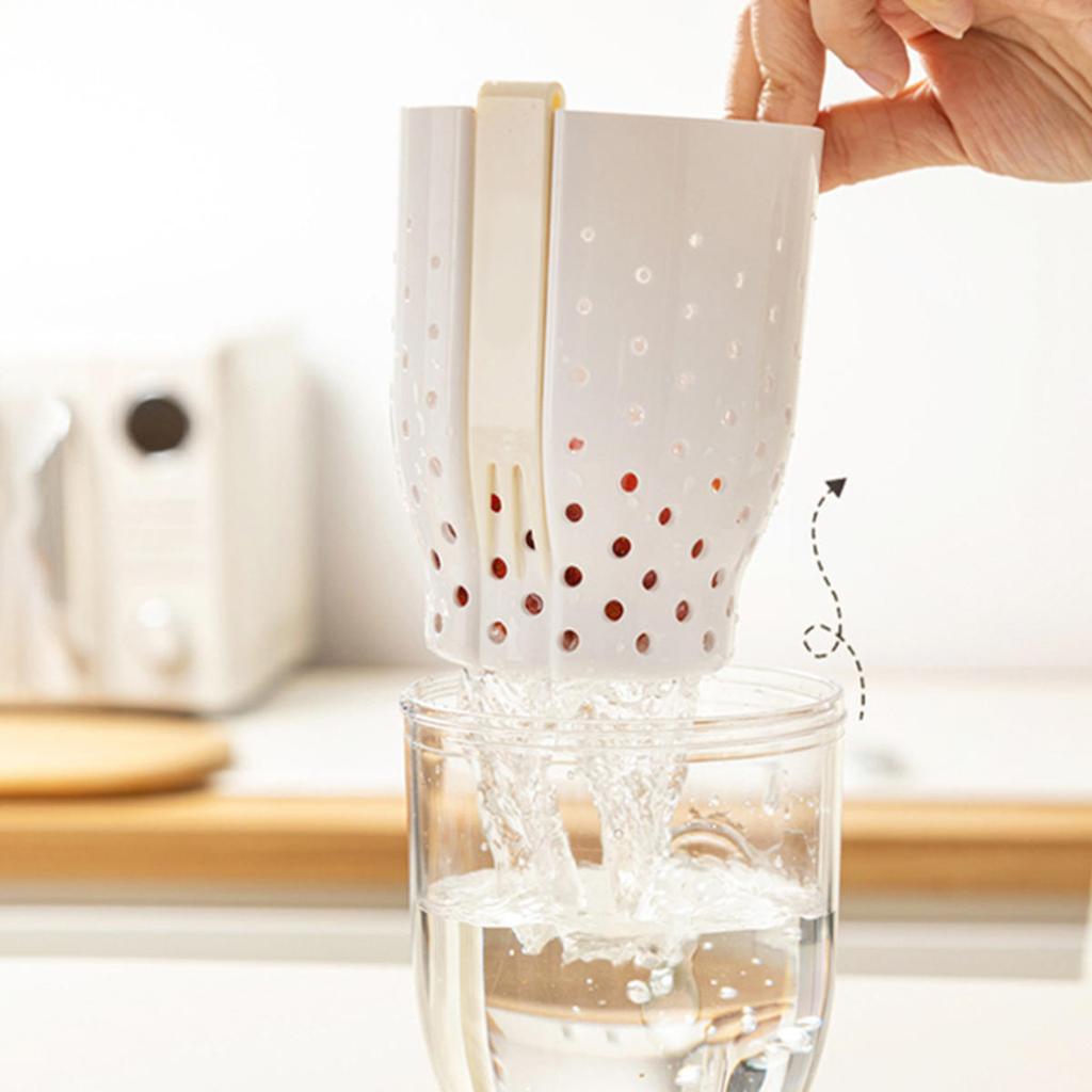 Double Layer Oatmeal Storage Jars Anti-Slip Portable Salad Cup with Spoons Lids Sealed Fruit Preservation Cup Breakfast