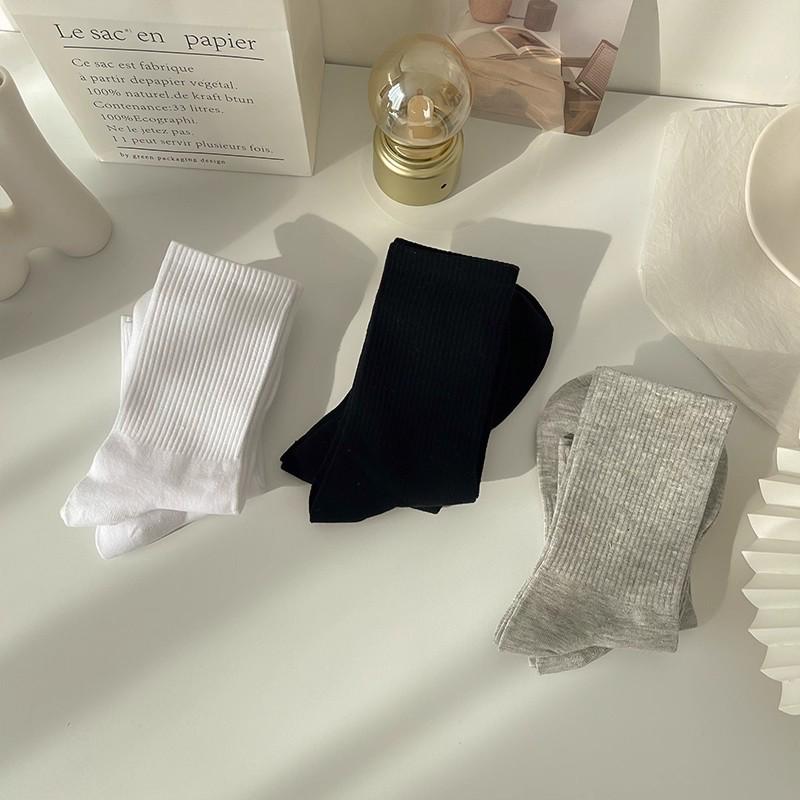 Women's Mid-Calf Cotton Sports Socks: Breathable, Sweat-Absorbent, Non-Slip, Waist-Tightening - Perfect for Spring and Autumn