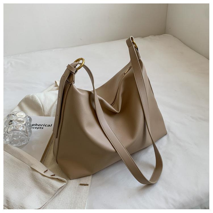 New Women's Bag, Large Capacity Bag, Shoulder Crossbody Bag, Class Commuting Retro Versatile Shoulder Tote Bag