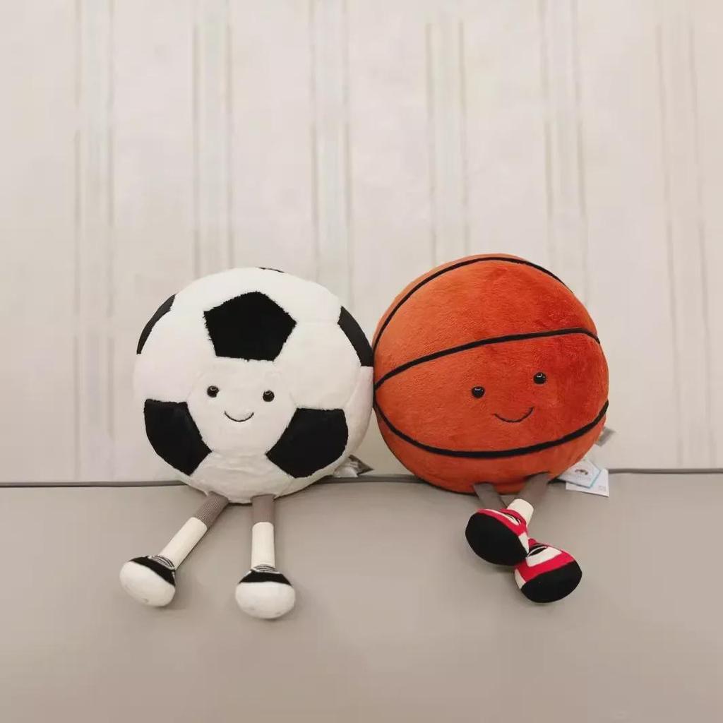 Jellycat Plüschtier mit Fußball- und Basketballmotiv – süßes Weihnachtsgeschenk, Internet-Promi-Puppe