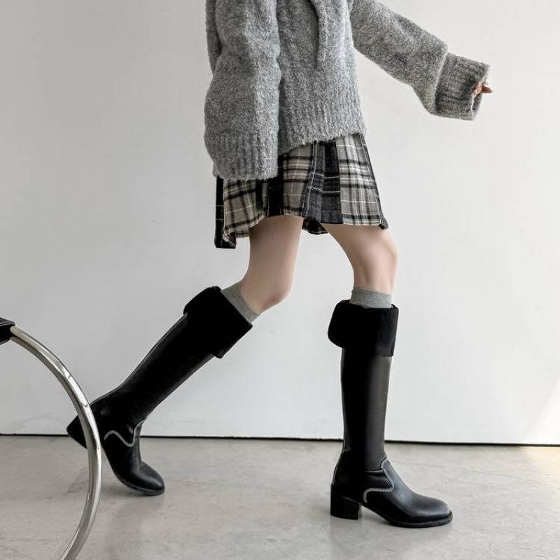 Autumn and Winter Women's Leather Boots Round Head Versatile Large Size Women's Boots Middle Heel Sleeve Square Heel Cowhide New Leather High Boots