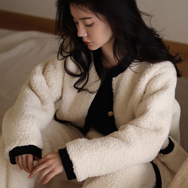 Autumn/Winter Coral Velvet Pajamas for Women Warm Casual Flannel with Velvet Thickened Can Be Worn Outside The Home Suit