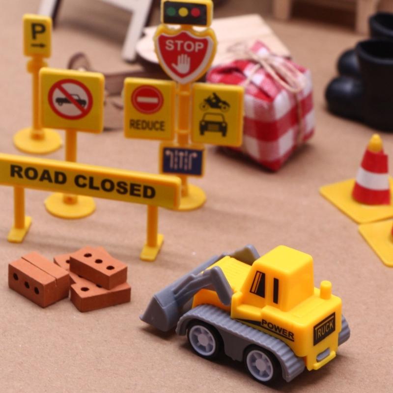 Natural Wood Texture Tiny Home Holiday Items 42Pcs DIY Seasonal Display Safe For Children