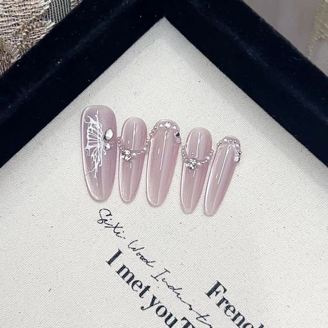 

Чисто ручная работа Фототерапия Носимые накладные ногти Лаванда. Готовые накладные патчи для ногтей. Large L