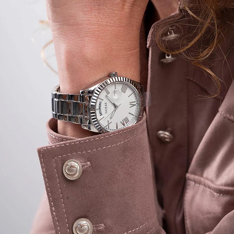 Guess Silberne Edelstahl-Quarzuhr mit Kalender - GW0308L1